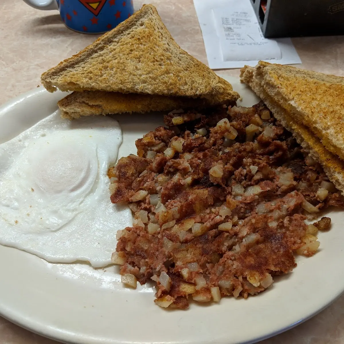 Eggs with Corned Beef Hash