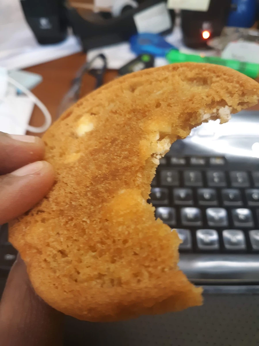 Macadamia Cookies