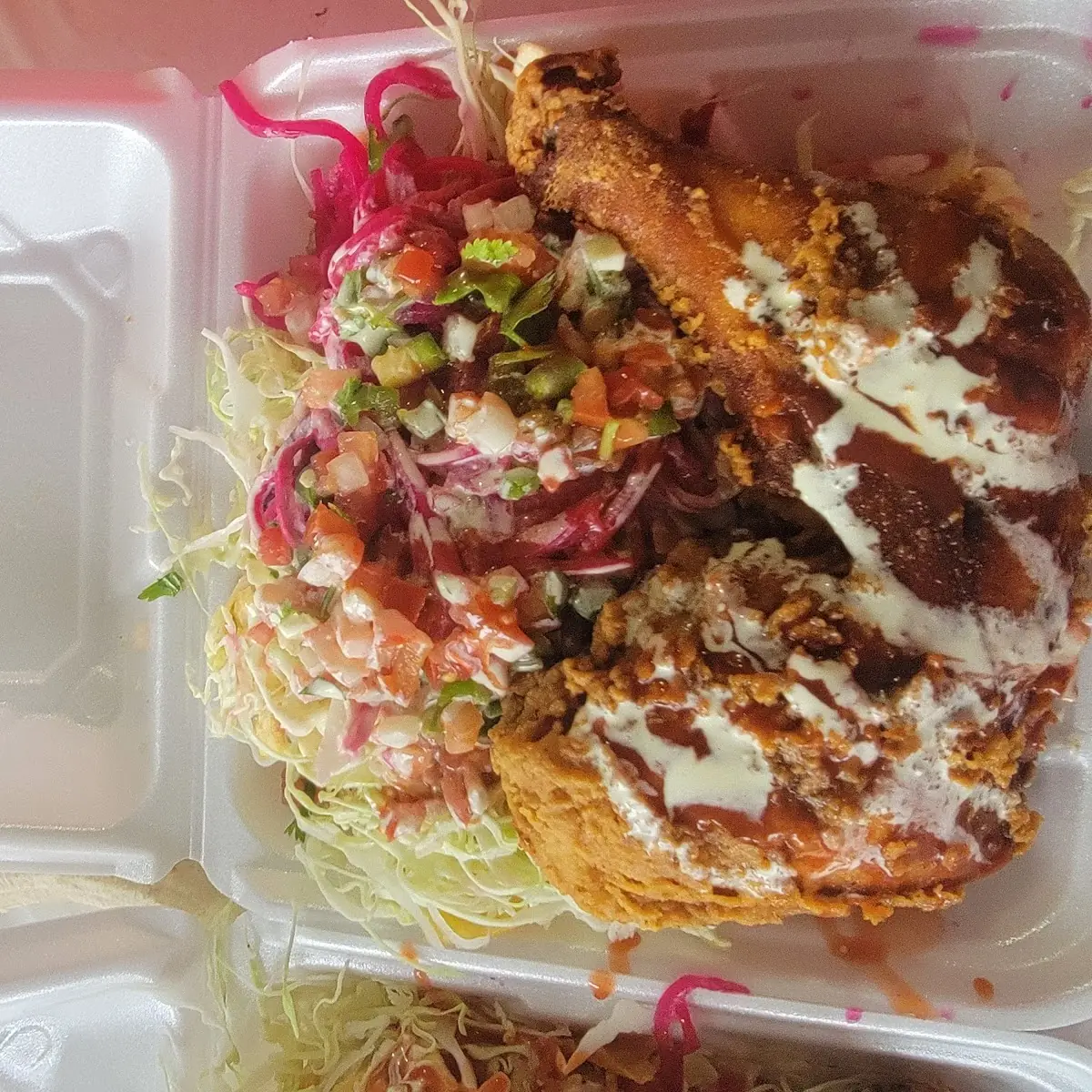 Pollo Frito Con Tajadas