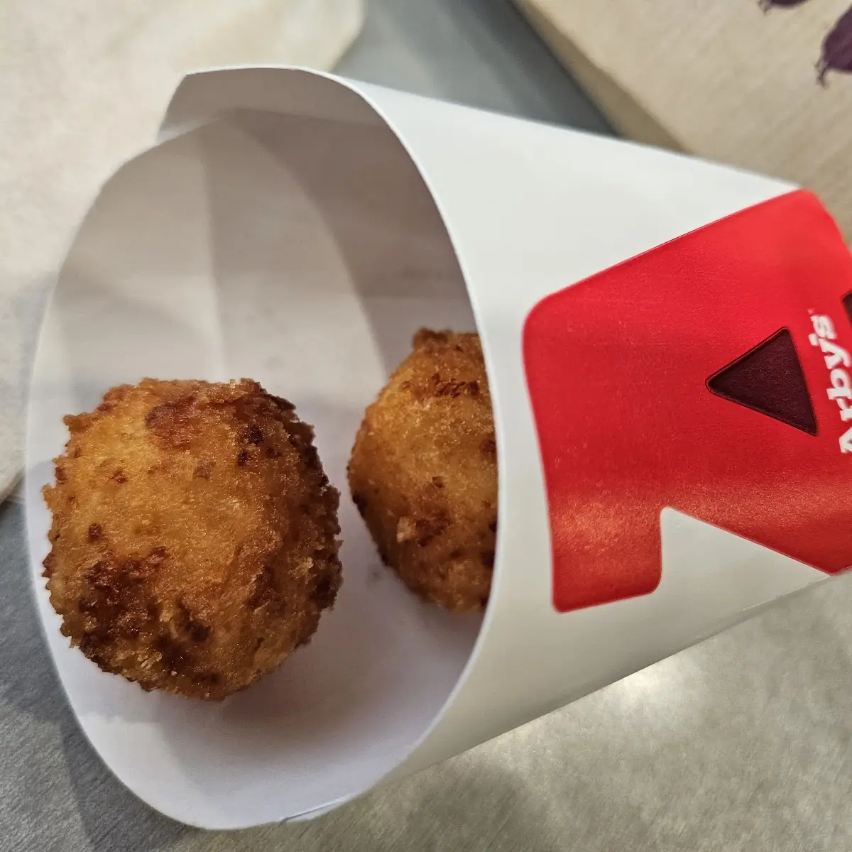 Mac N Cheese Bites
