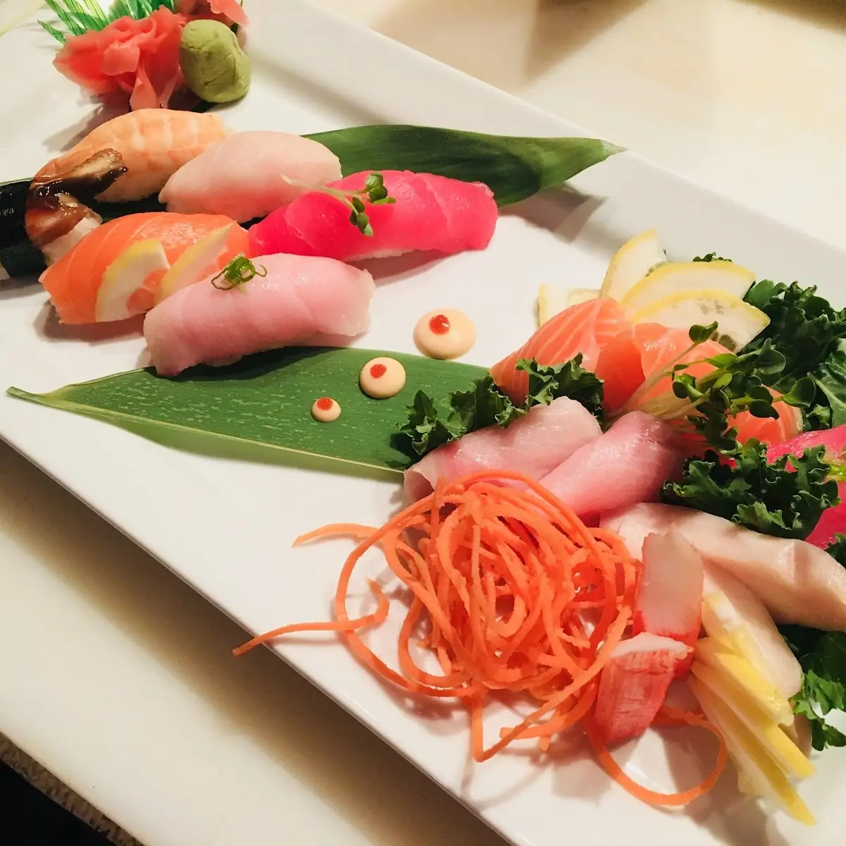 Lunch Sashimi Combo