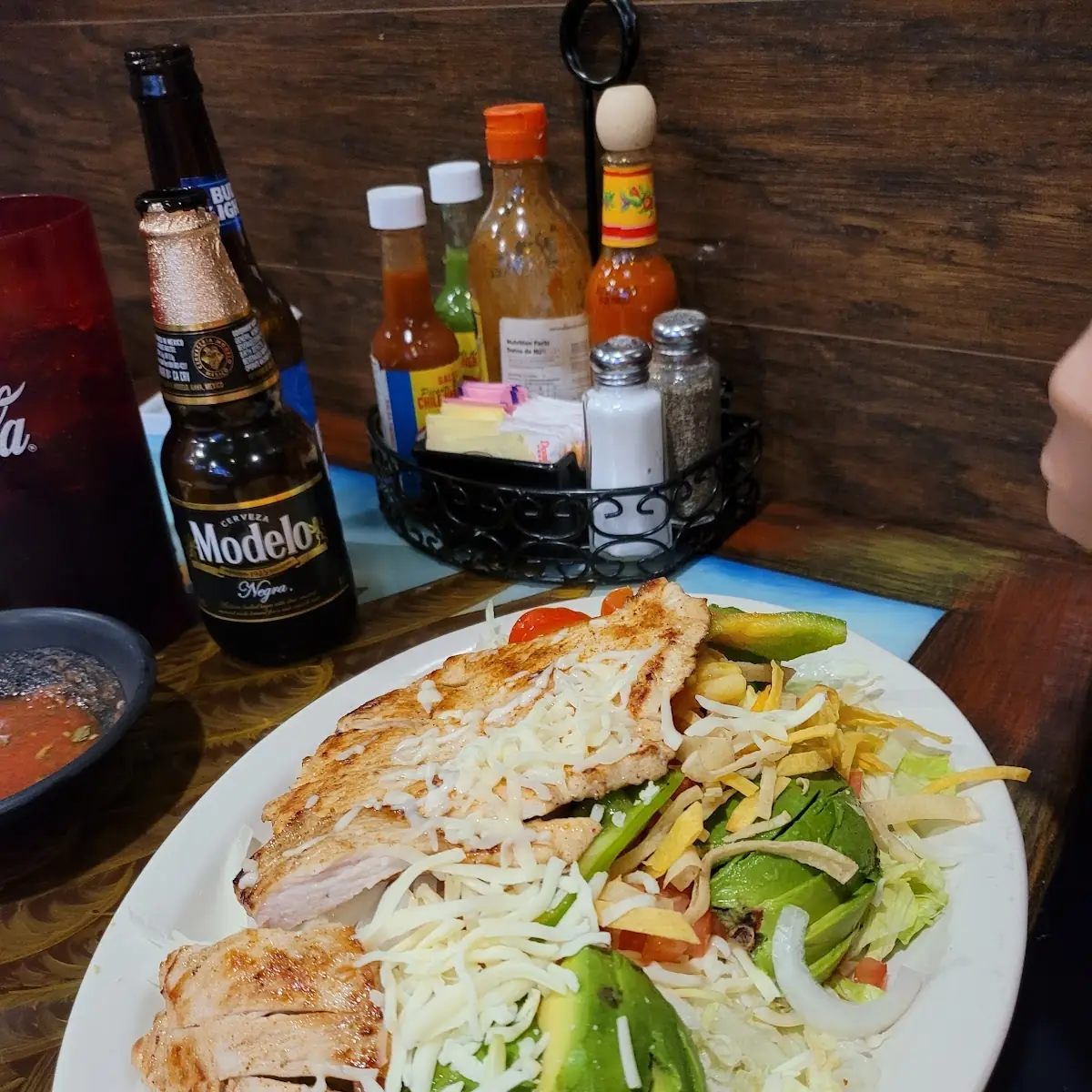 Grilled Chicken Avocado Salad
