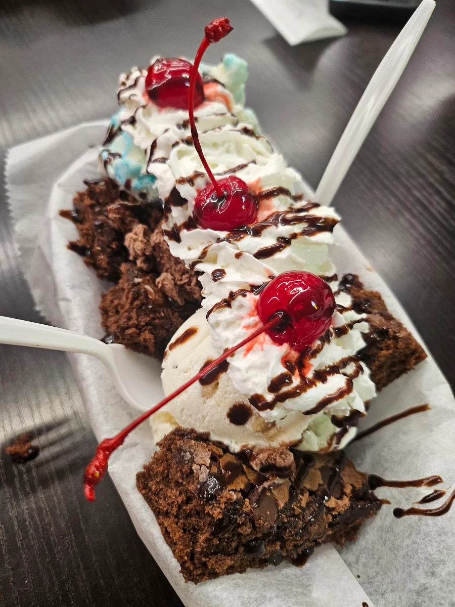 Brownie Sundae