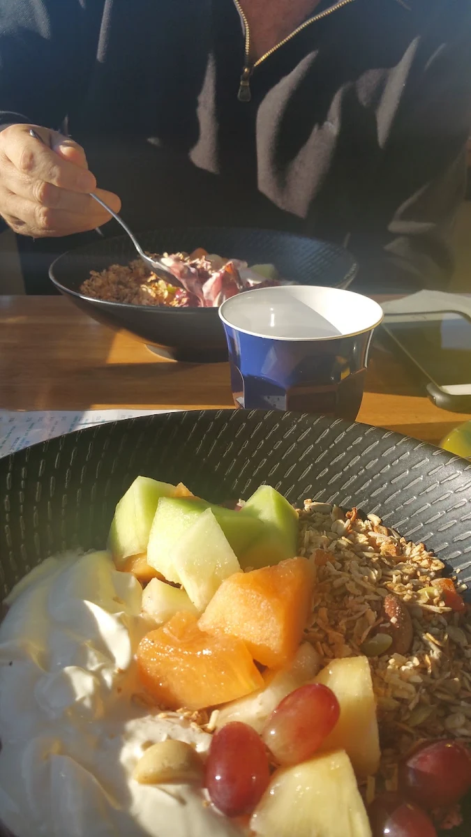Acai Bowls, Shaka Cafe