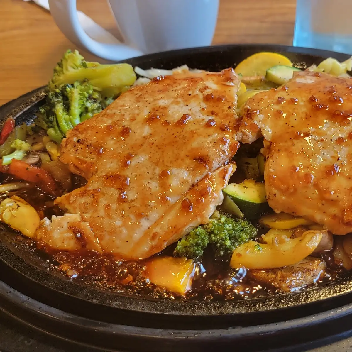 Bourbon Chicken Sizzlin' Skillet