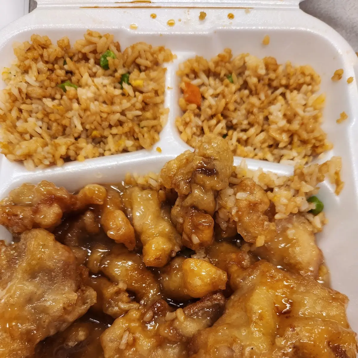 Orange Chicken w Fried Rice