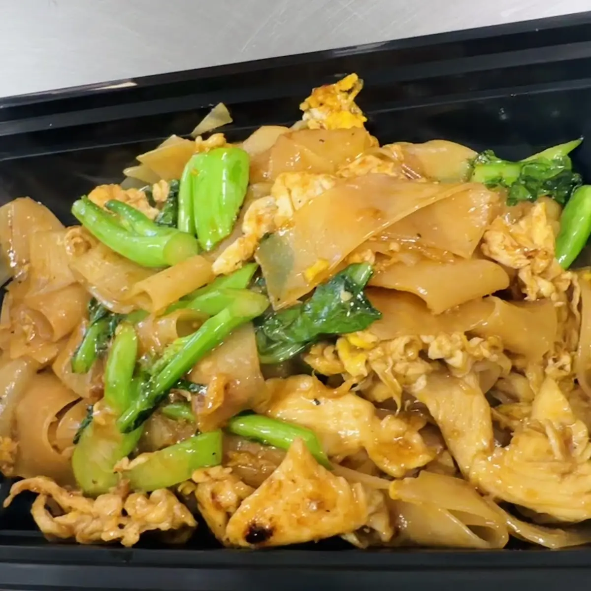 Wok Fried Noodles with Mushrooms