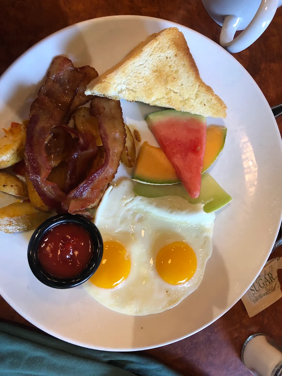 Highlights, Westward Ho! Public House & Grill Room at University Golf Club
