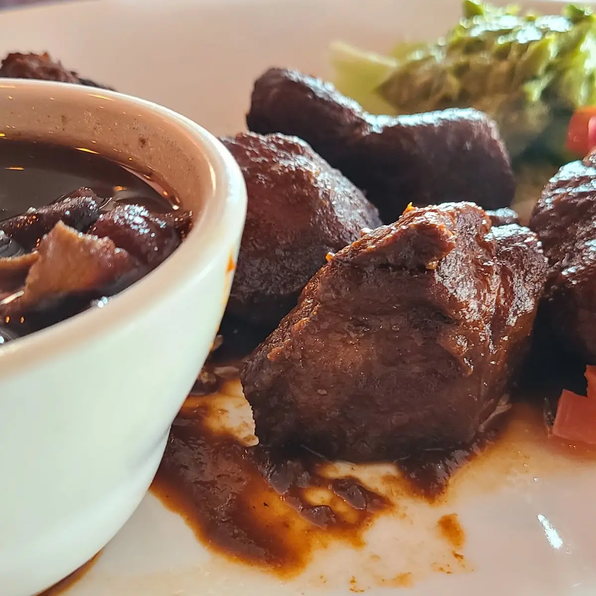 Pollo En Mole Lunch Specials