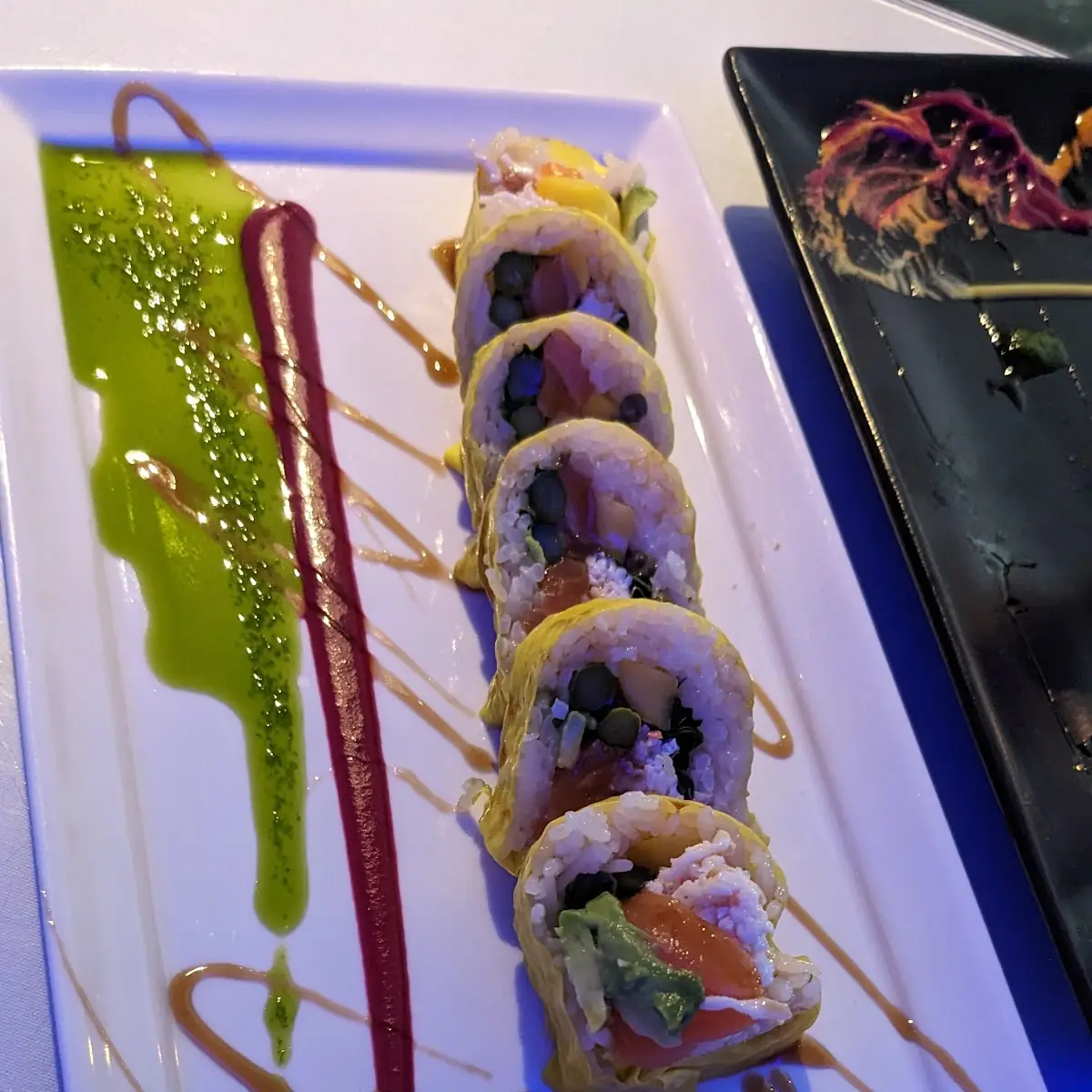 Mango Salmon Roll