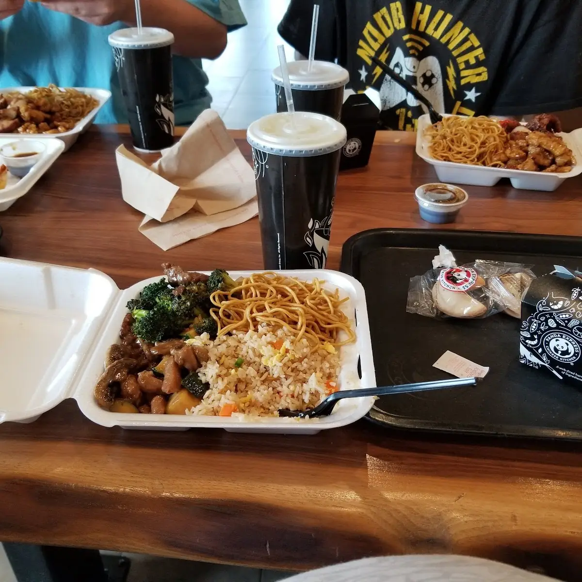 Chicken Fried Rice Broccoli & Beef Mushroom Chicken