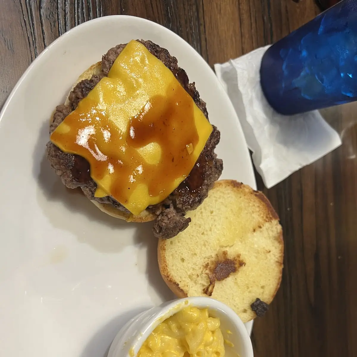 Bourbon Bacon Burger with Mac and Cheese Side