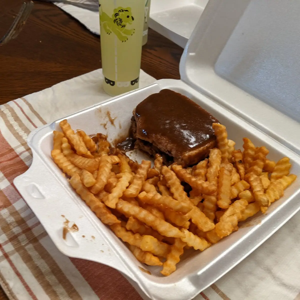 Hot Hamburger, Nick The Greek - Riverside