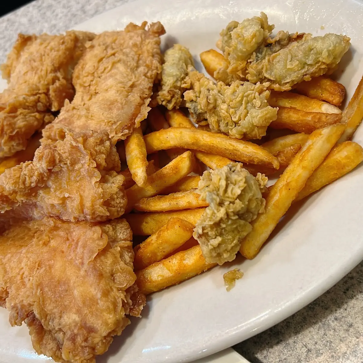 Fried Fish and Oysters with Fries