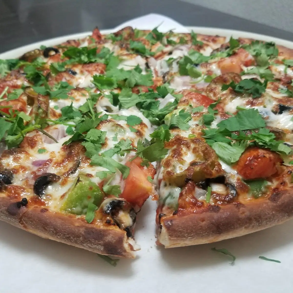 Indian Style Veggie Pizza Regular Pan