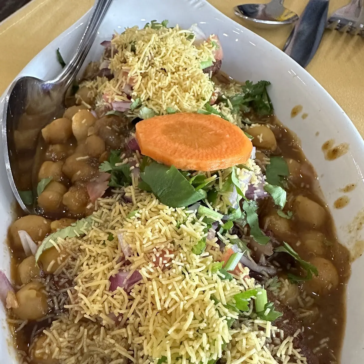 2 PC Veg Samosa Chaat with Chole