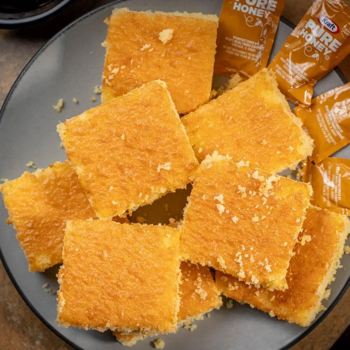 Cornbread (1pc)