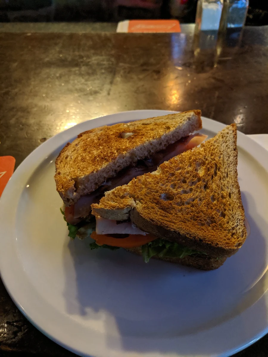 Highlights, Kelly's Pub