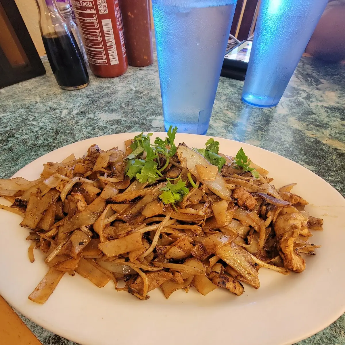 Chicken Chow Fun