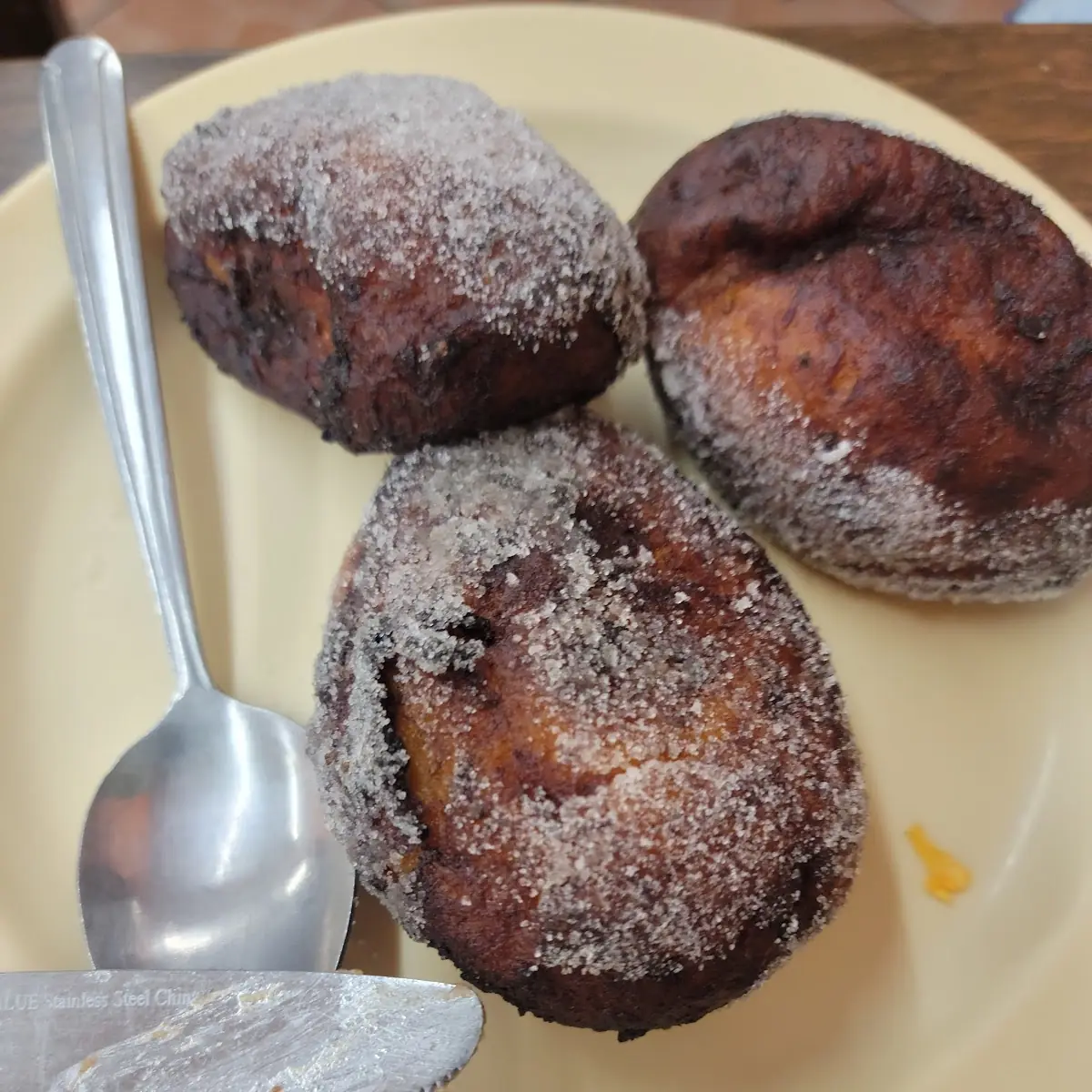 Empanada De Plátano Plantain Filled with Milk
