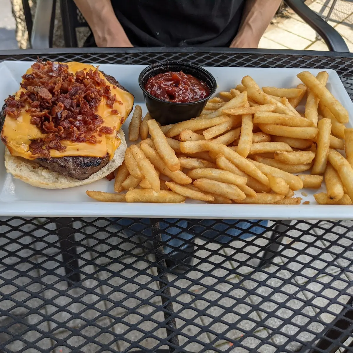 Bacon Cheeseburger