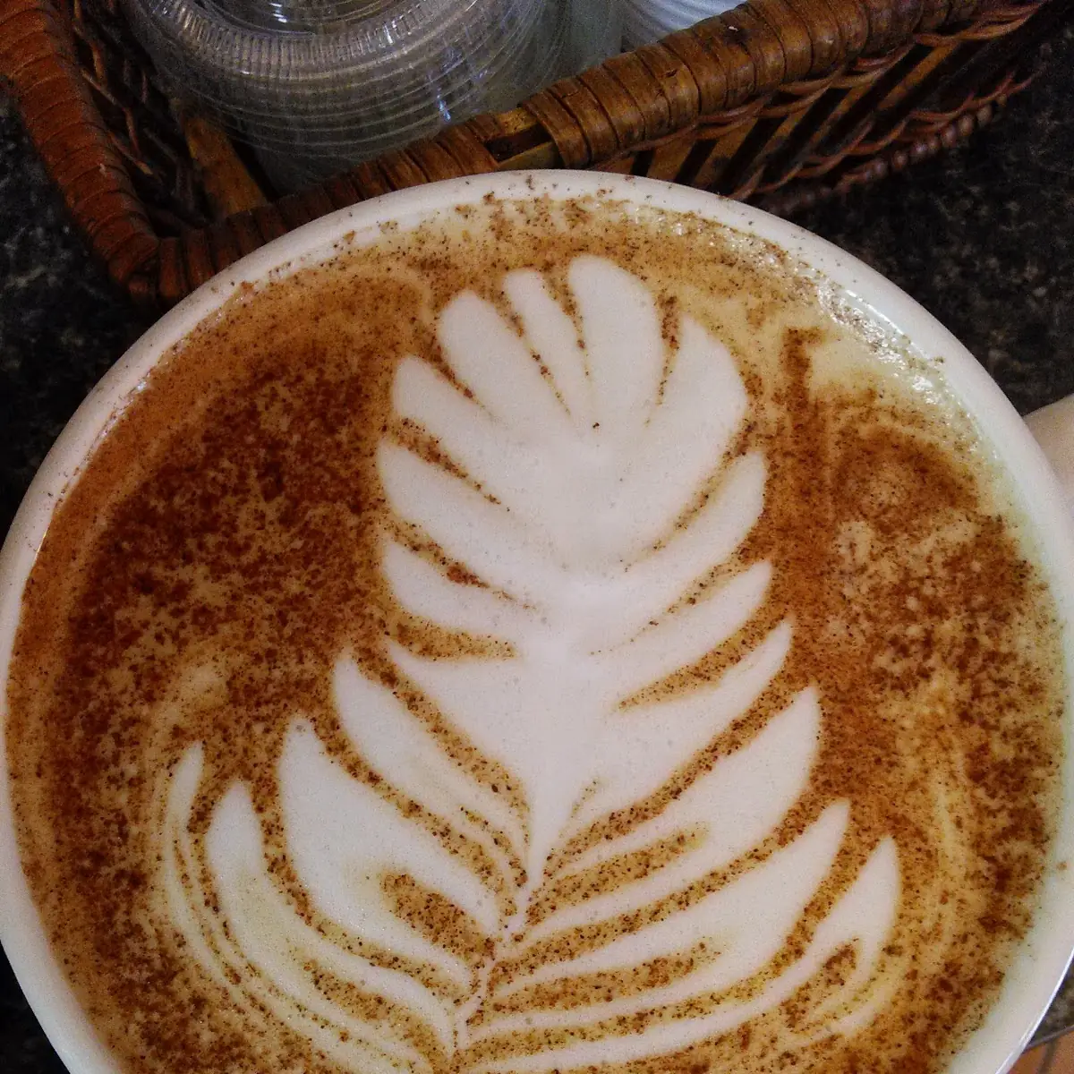 Chai Latte with Cinnamon Powder