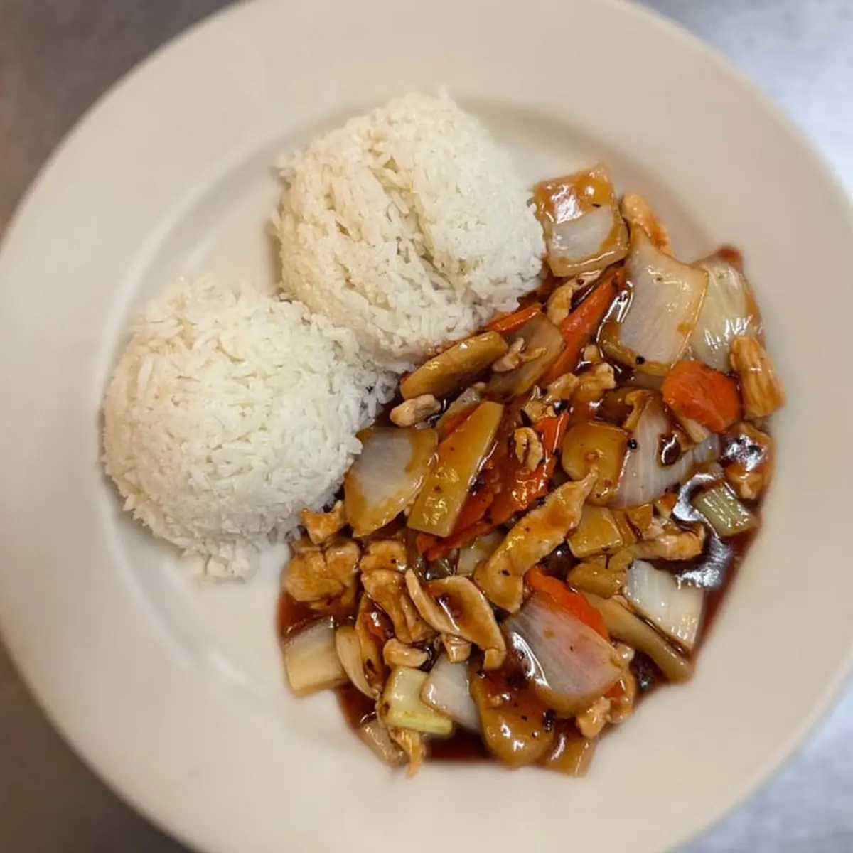 Garlic Chicken with White Rice