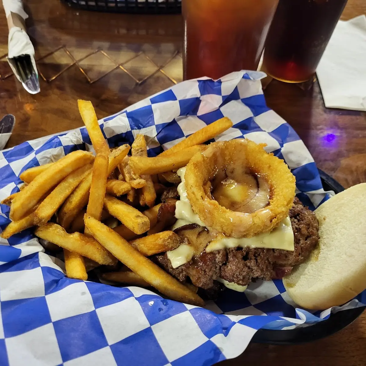 Smokie Smash BBQ Burger