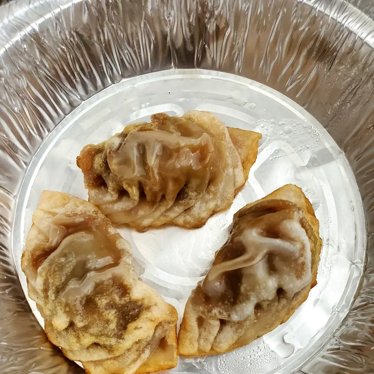 Beef Chow Mein & Fried Wonton