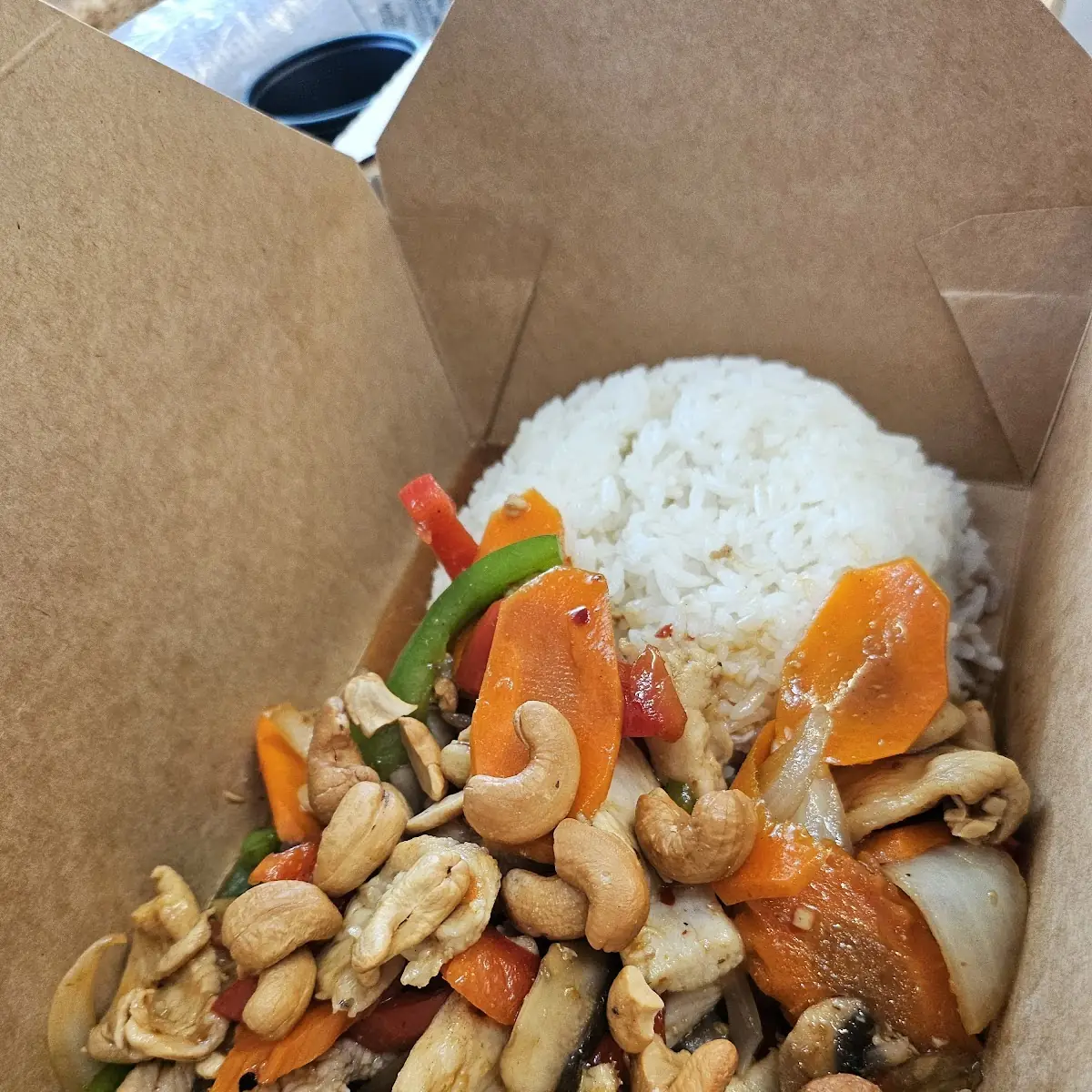 Cashew Chicken