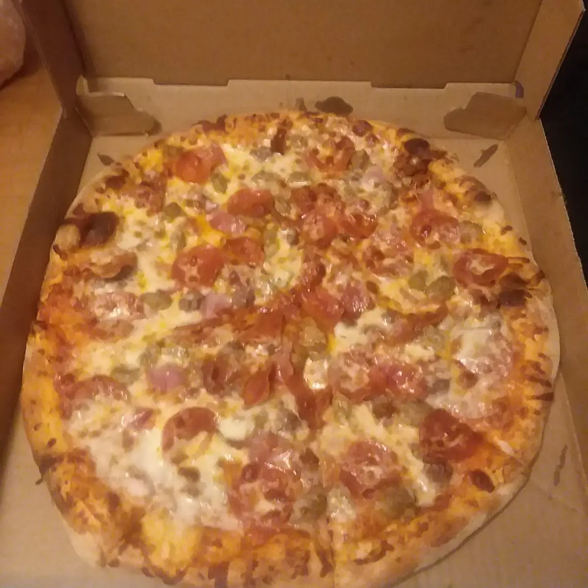 Half Bacon Pineapple Sausage Pepperoni Pizza
