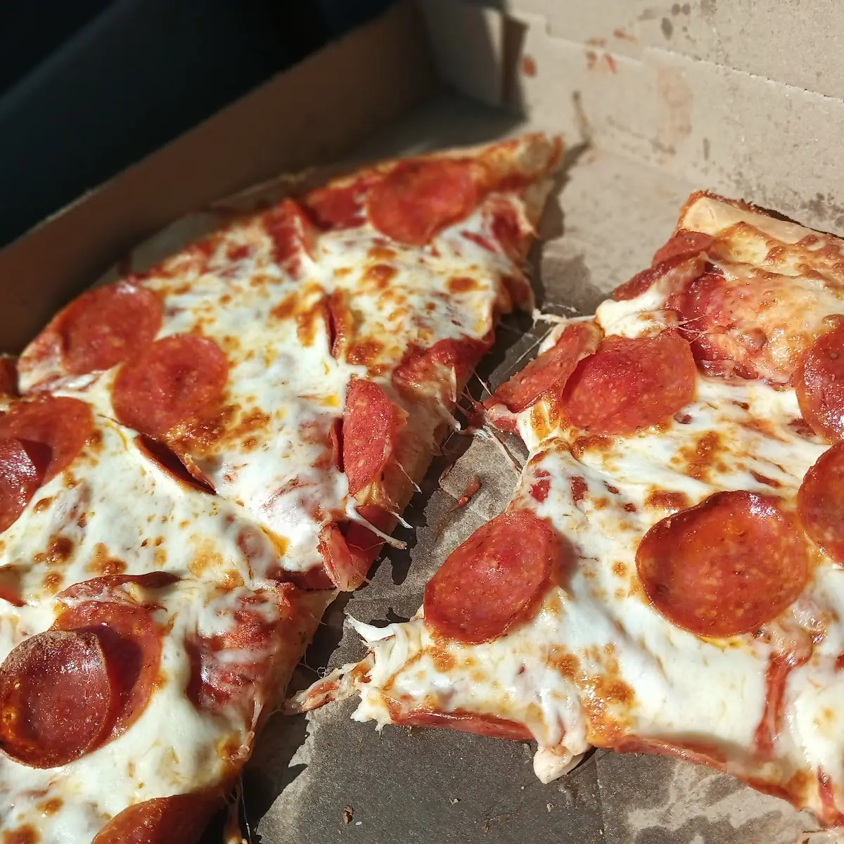 Original Pepperoni Pizza