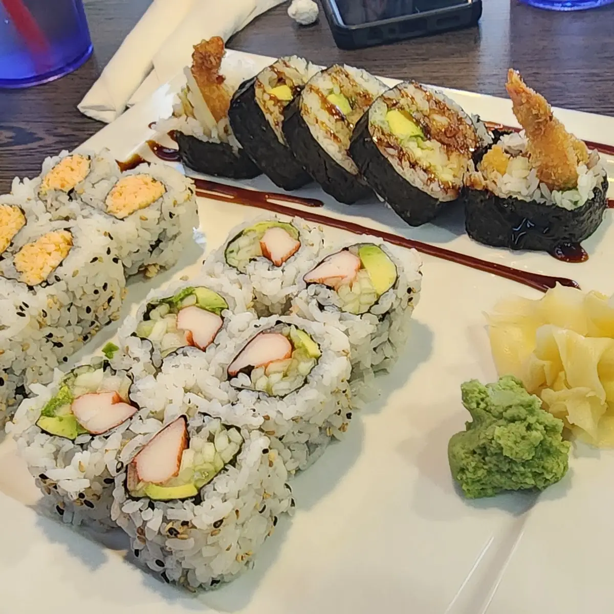 Salmon and Tuna Roll