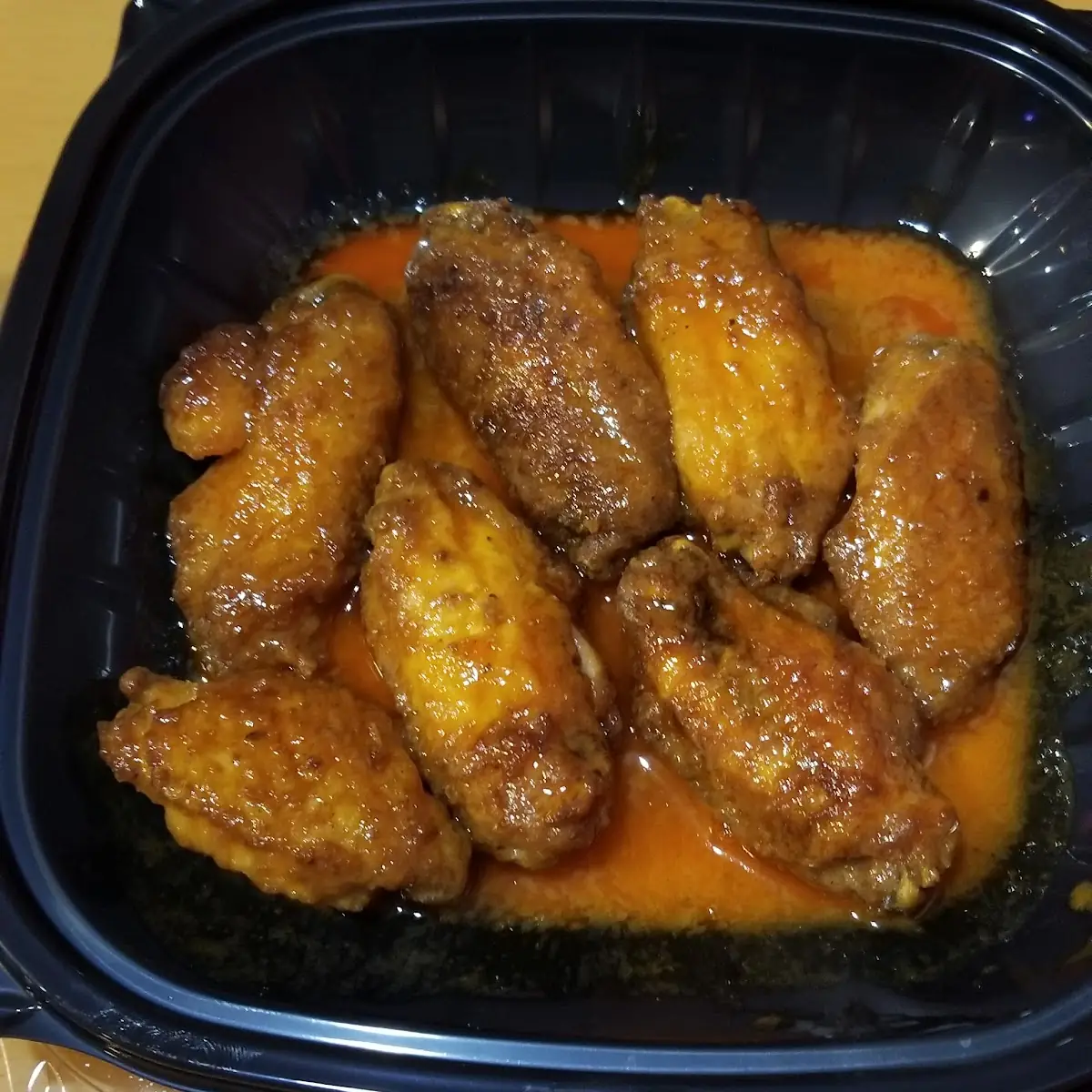 Wings Medium