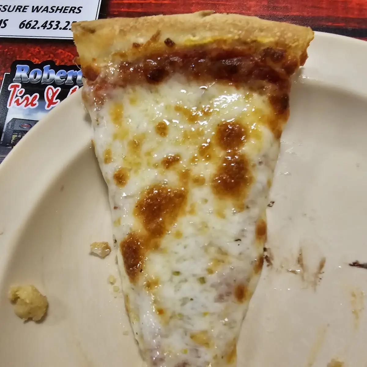 Macaroni and Cheese Pizza