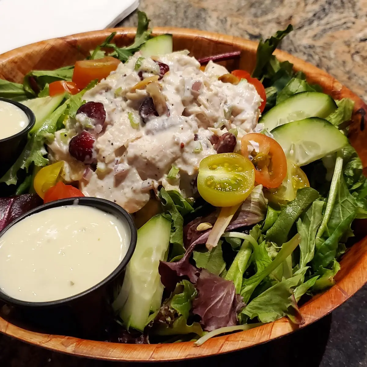Hen House Salad