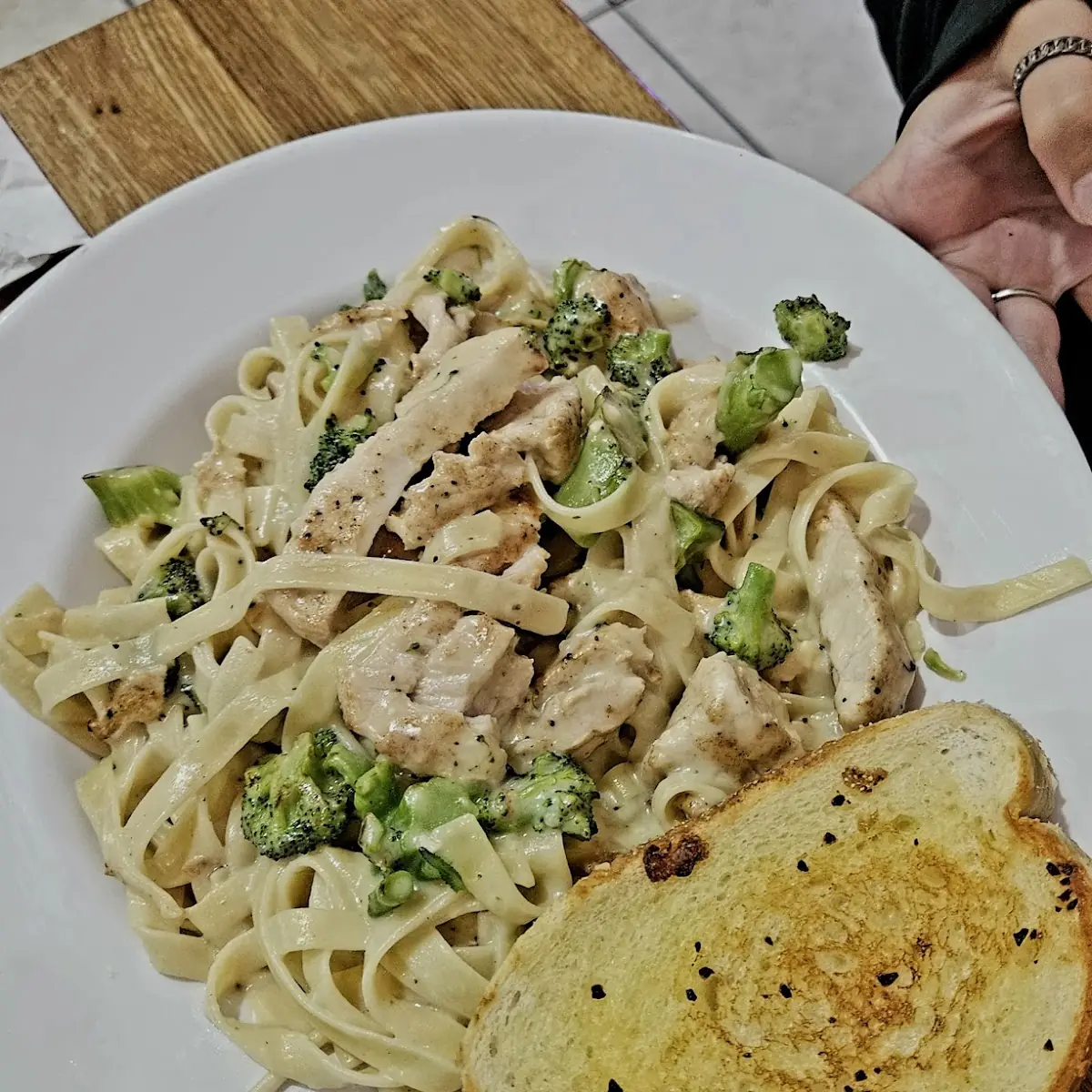 Fettuccini Alfredo with Chicken & Broccoli