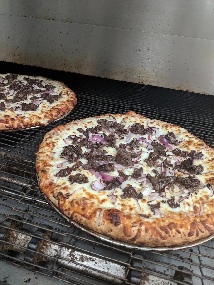 Philly Steak Pizza, Pizza Gusta Dorion
