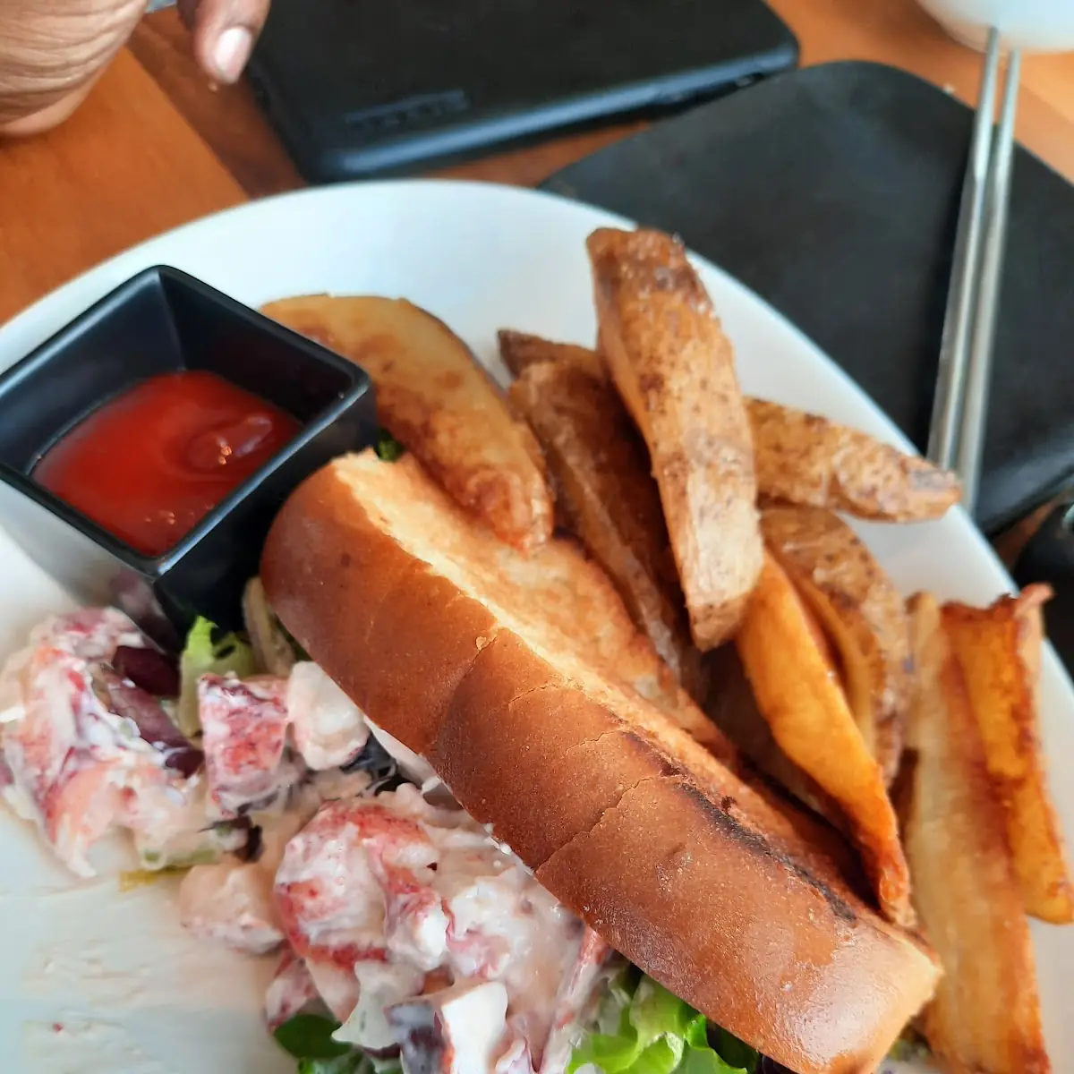 Maine Lobster Roll