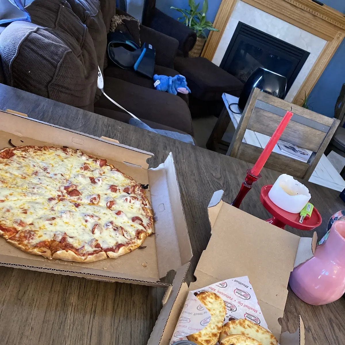 Hawaiian Pizza