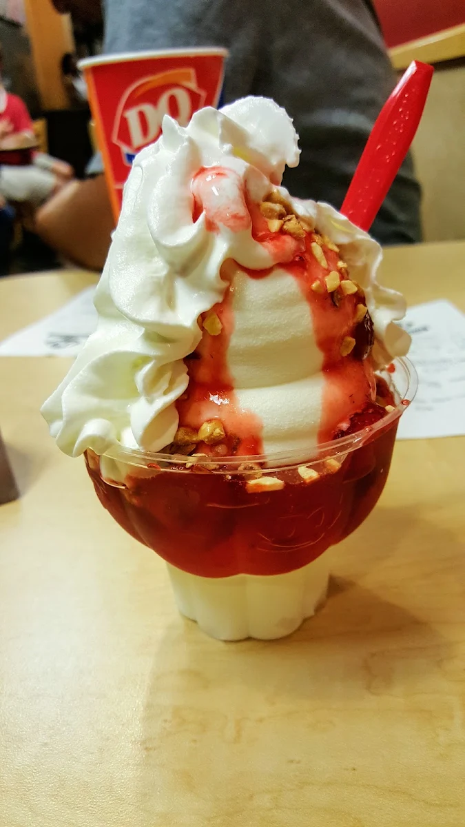 Strawberry Sundae