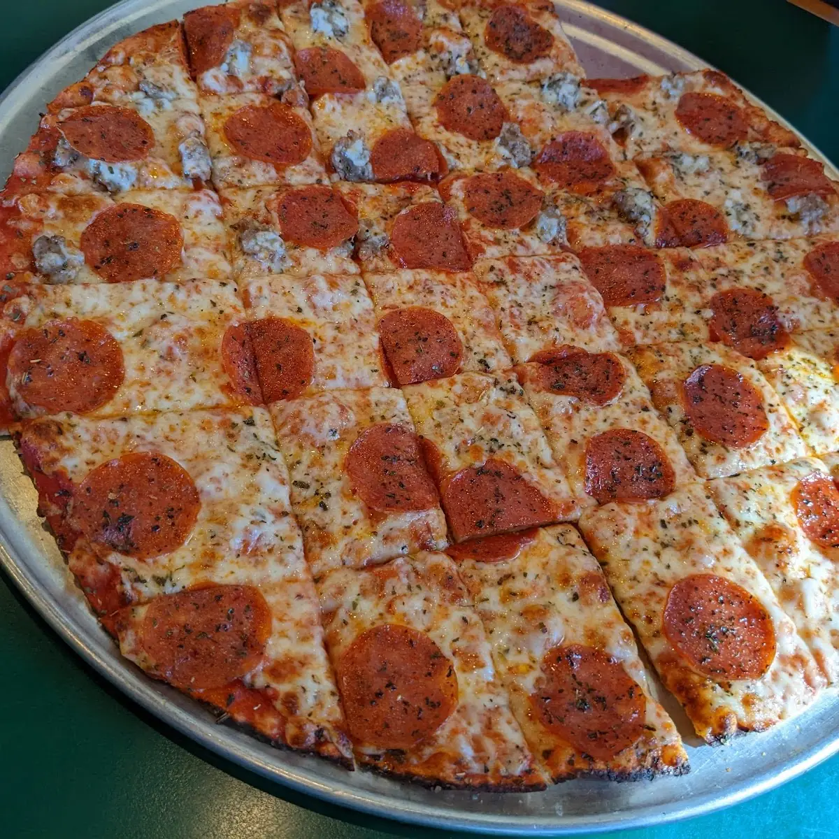 Thin Crust Pizza