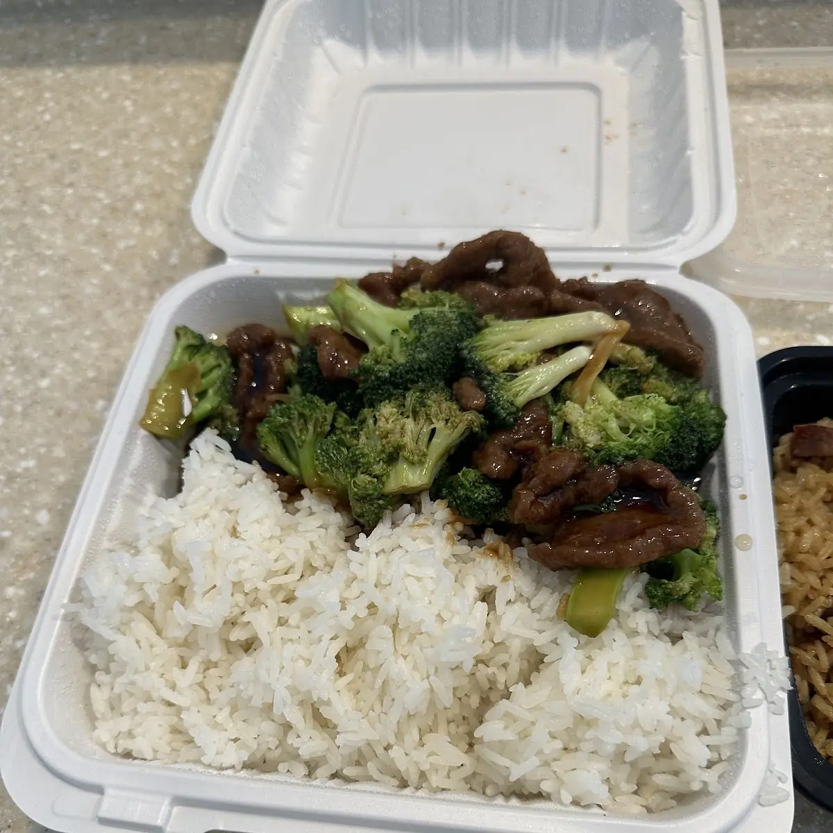 Steamed Chicken w Broccoli