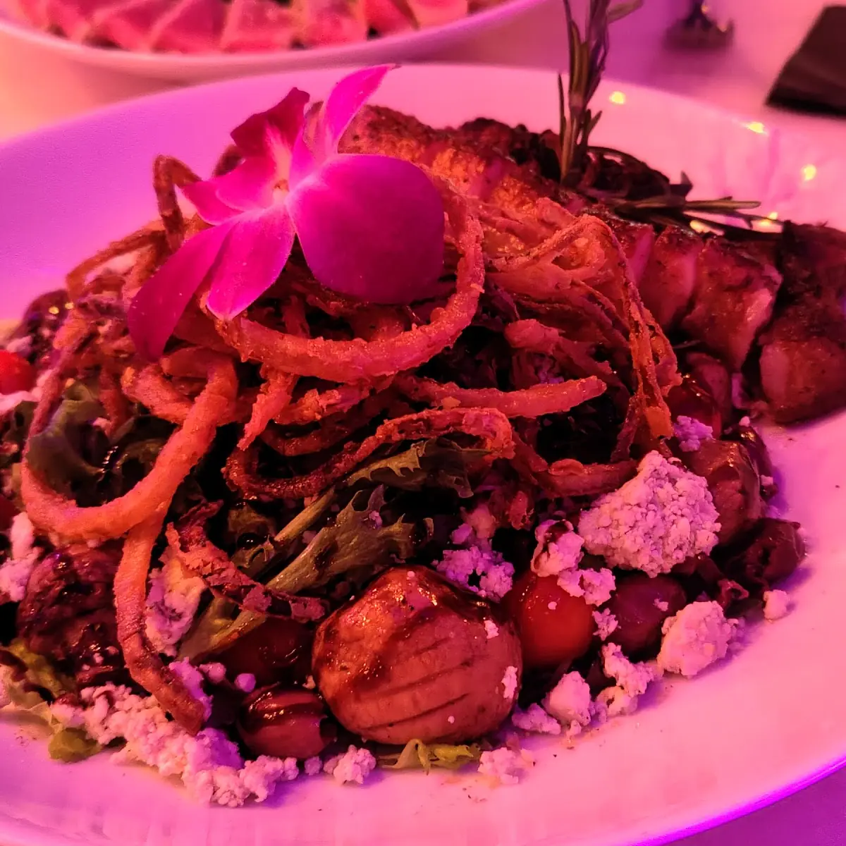 Steak & Gorgonzola Salad