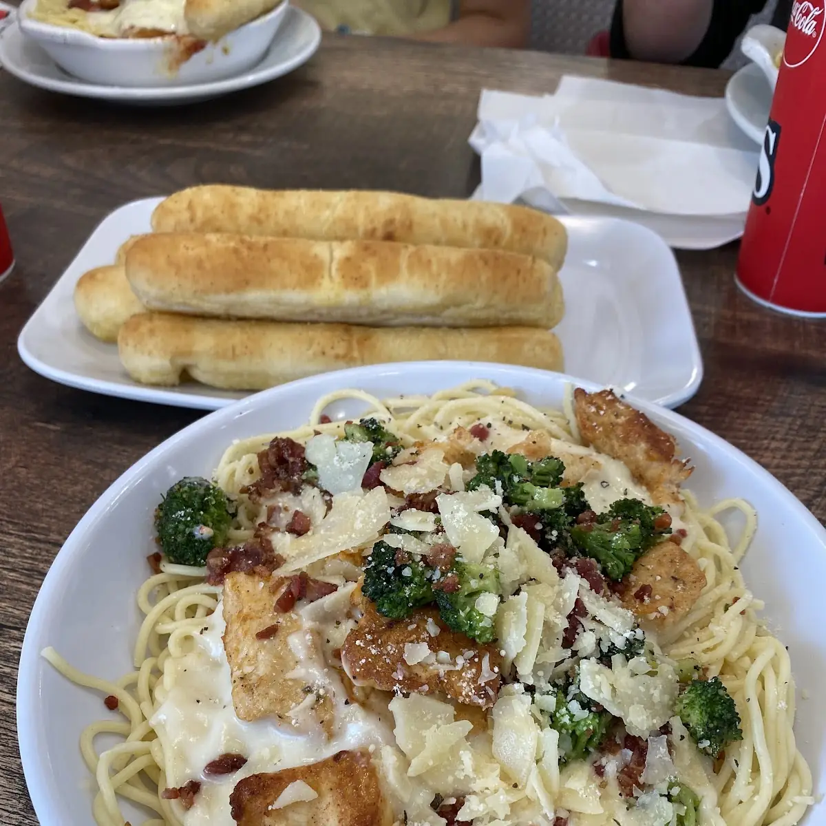 Chicken Alfredo