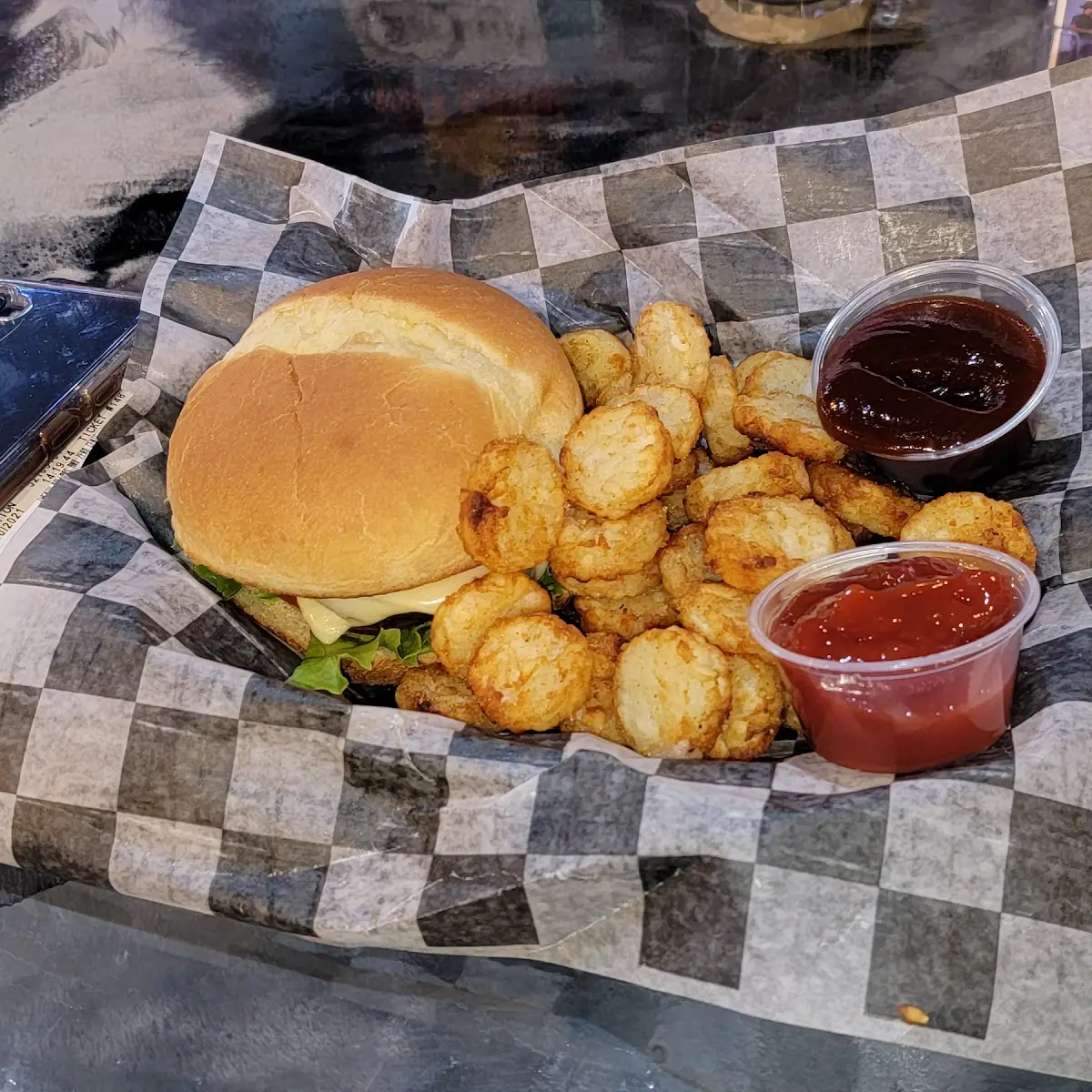 Cheese Burger and Tots