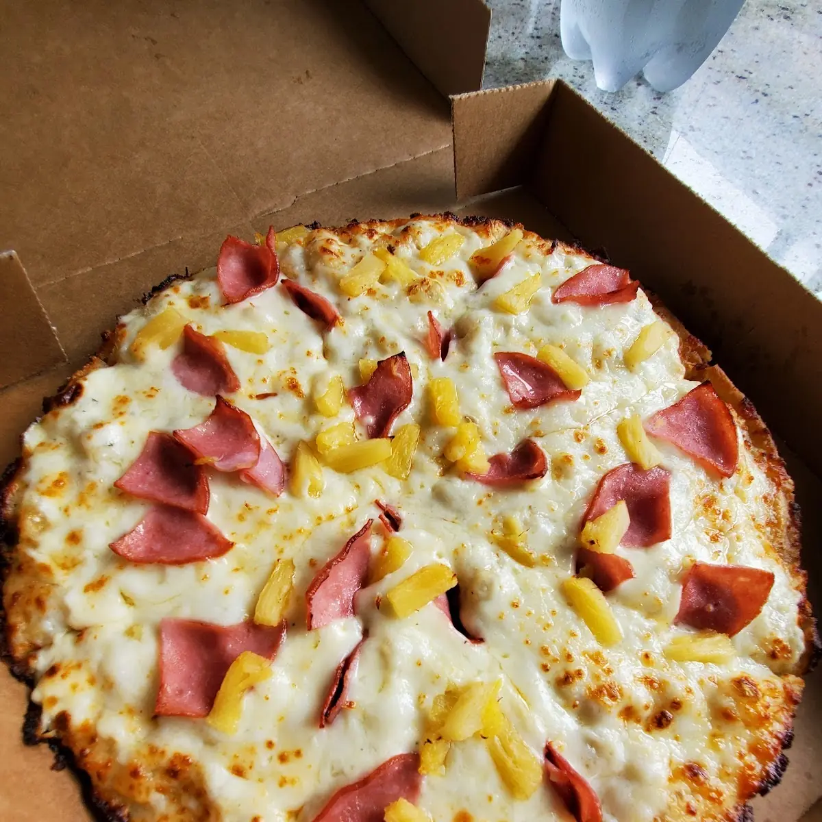 Hawaiian Pizza