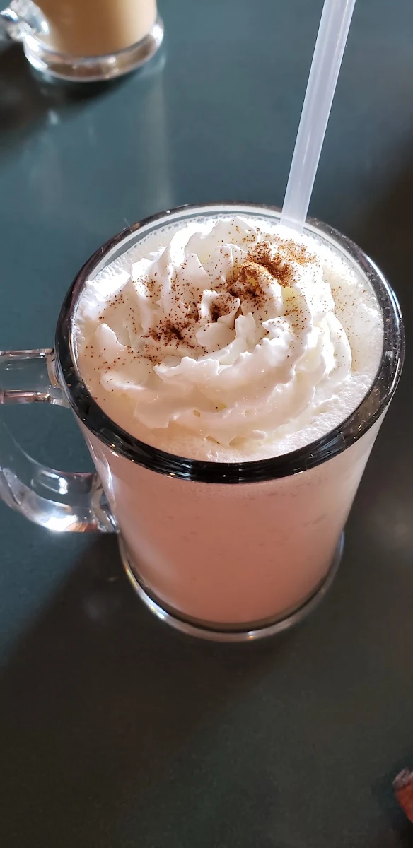 Chai Smoothie with Whipped Cream