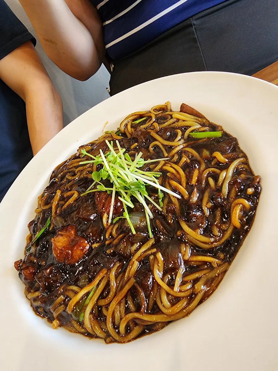 Black Bean Noodles, Mimi Korean Style Chinese Food