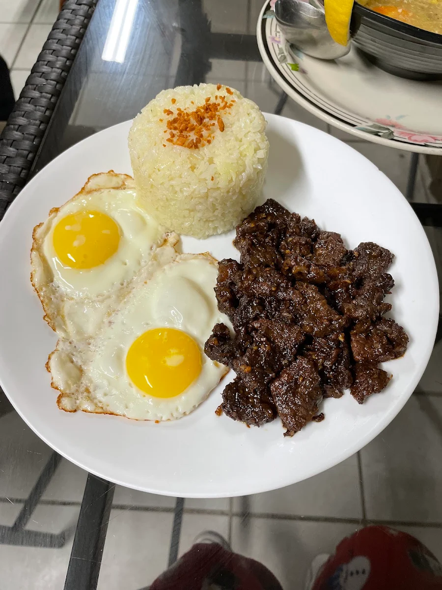 Daingsilog, Tapsilog Filipino Cuisine